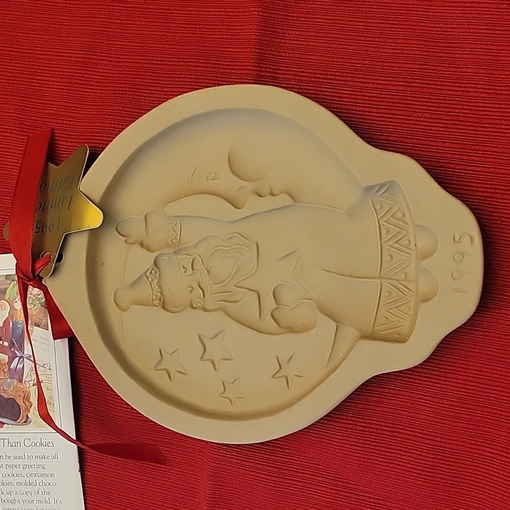 1995 Santa in the Moon Brown Bag Cookie Mold